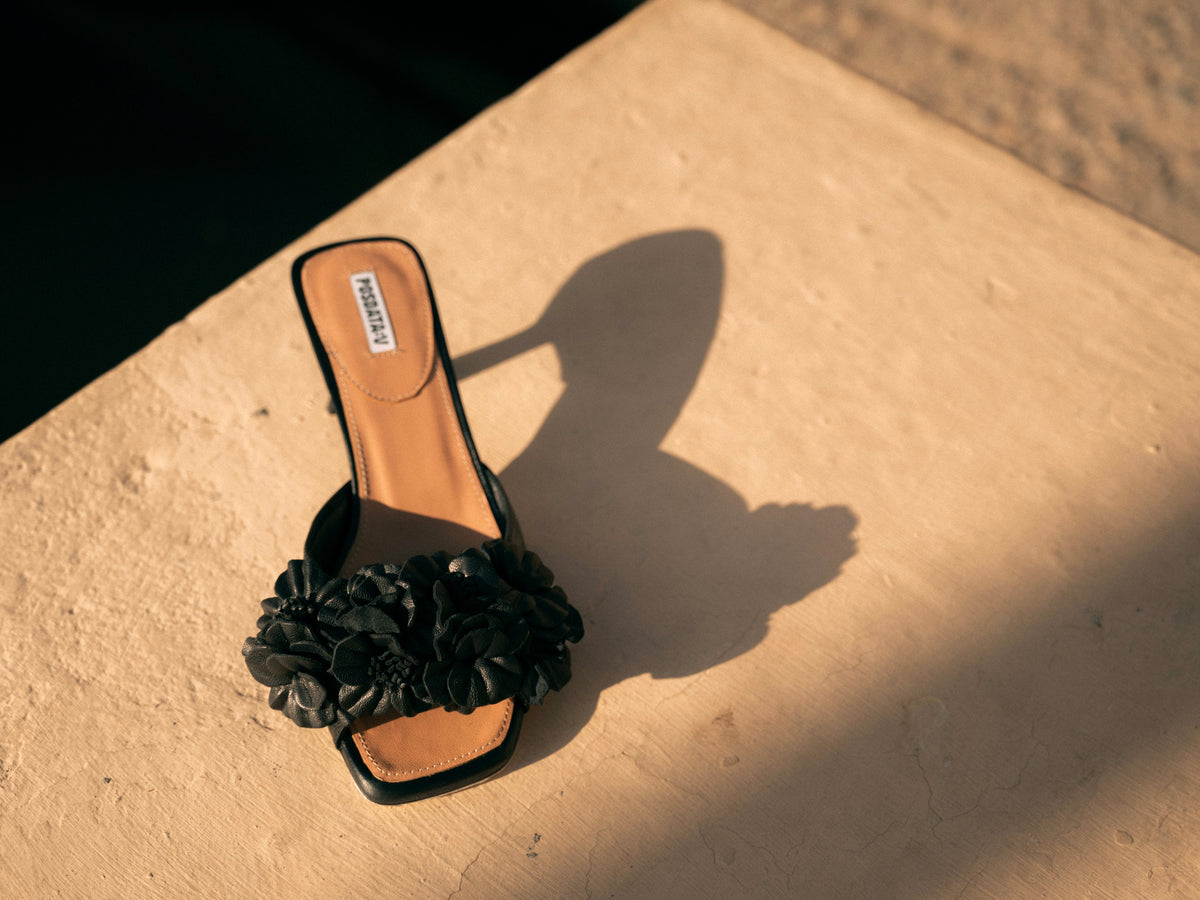 The Story Behind POSDATA:V: Spanish Sandals with Interchangeable Charms